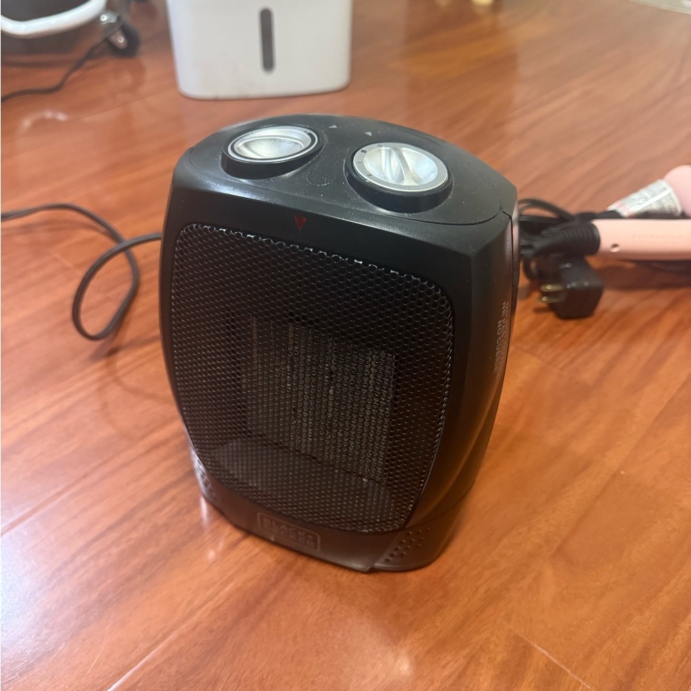 Black & Decker Black Portable Audio Device